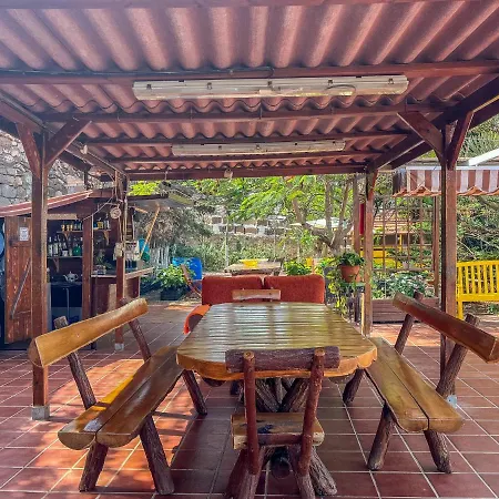 2br House - Private Pool & Terrace Holiday home