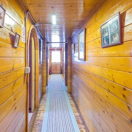 2br House - Private Pool & Terrace Holiday home *