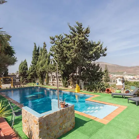 Otel 2br House - Private Pool & Terrace
